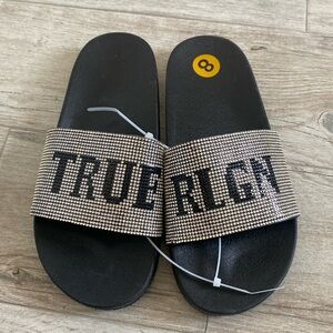 True Religion Meyer Bling Women’s Silver Black Slides Slippers Sandal Size 8